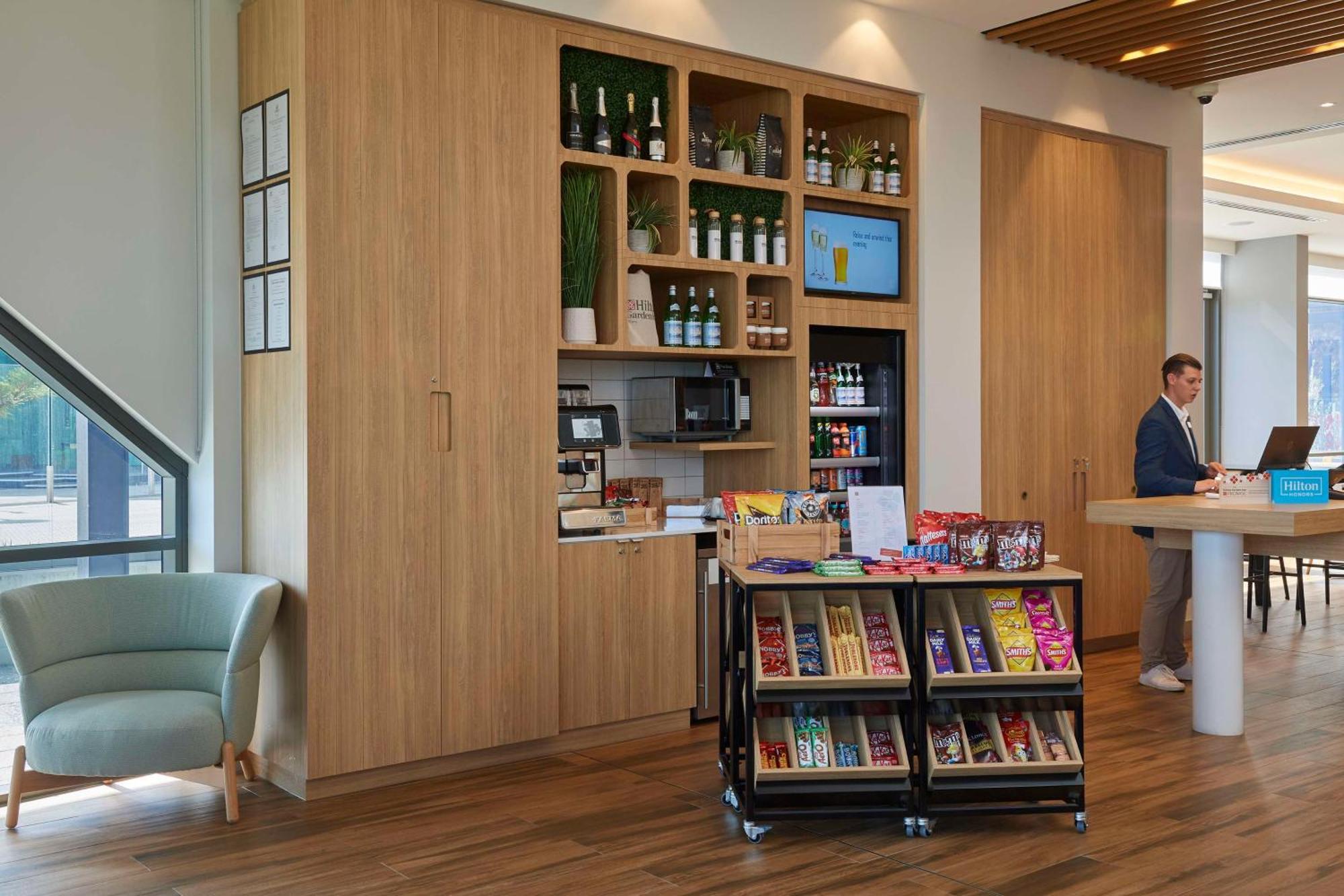 Hilton Garden Inn Albany, Wa Extérieur photo